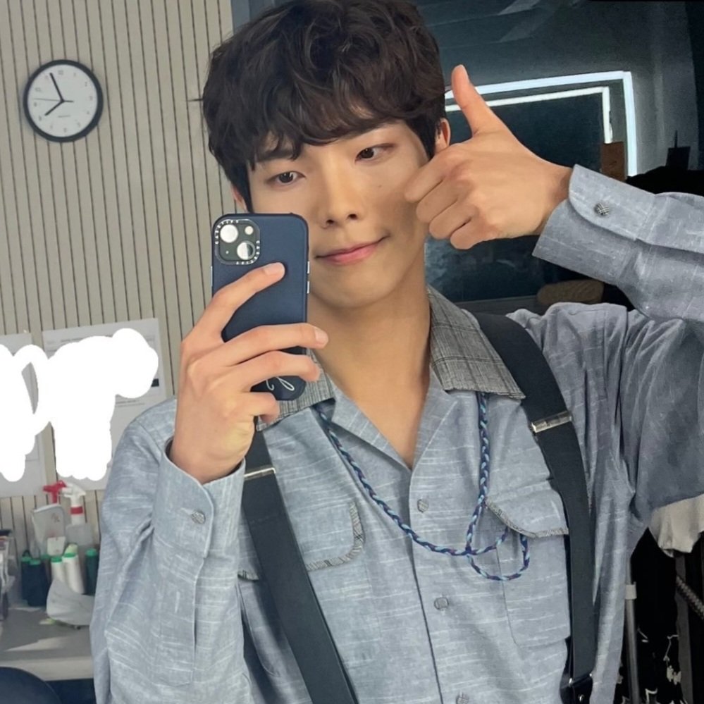 마론˙ᵕ˙ tweet media