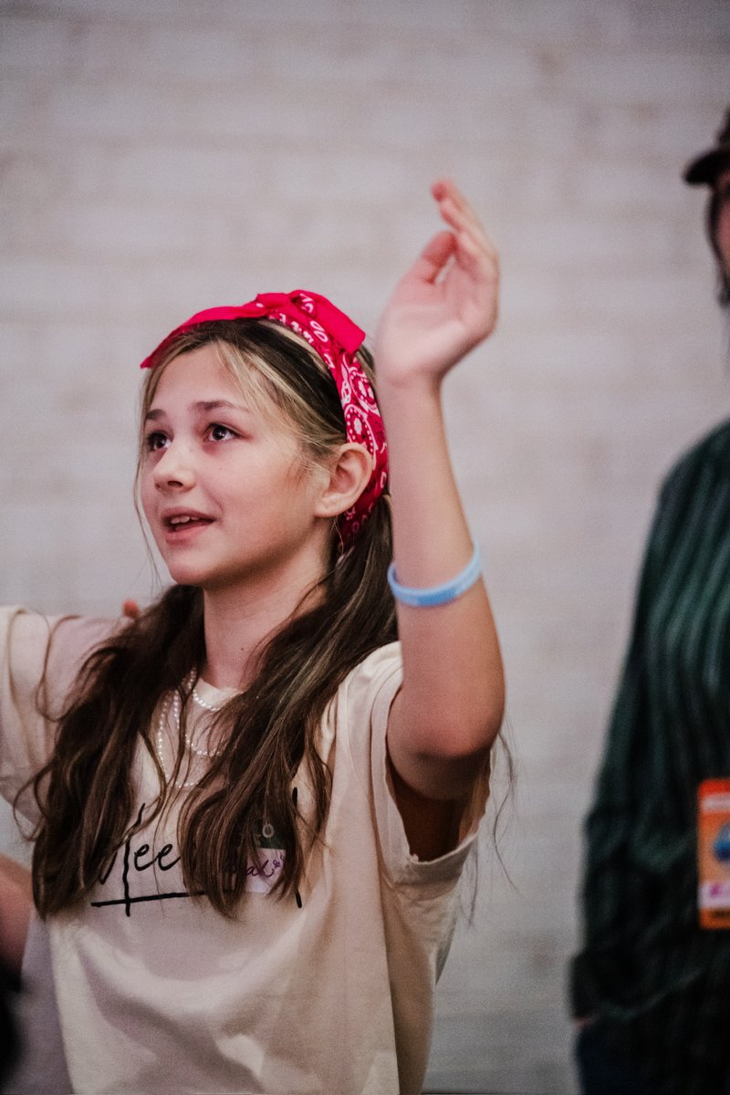 FBCCOLUMBUS's tweet photo. 50s Wednesday was a blast—rain &amp; all! ☔🎉

The Hawks 🦅 won the offering competition over the Aces ♠️, &amp; in our skit Garrett &amp; Sonya continue learning from Grandfather Tom about courage, obedience, &amp; faith.

Will they ever make it back to the present?

https://t.co/HS4hIgaaJ7 https://t.co/i0gT4y6xbY