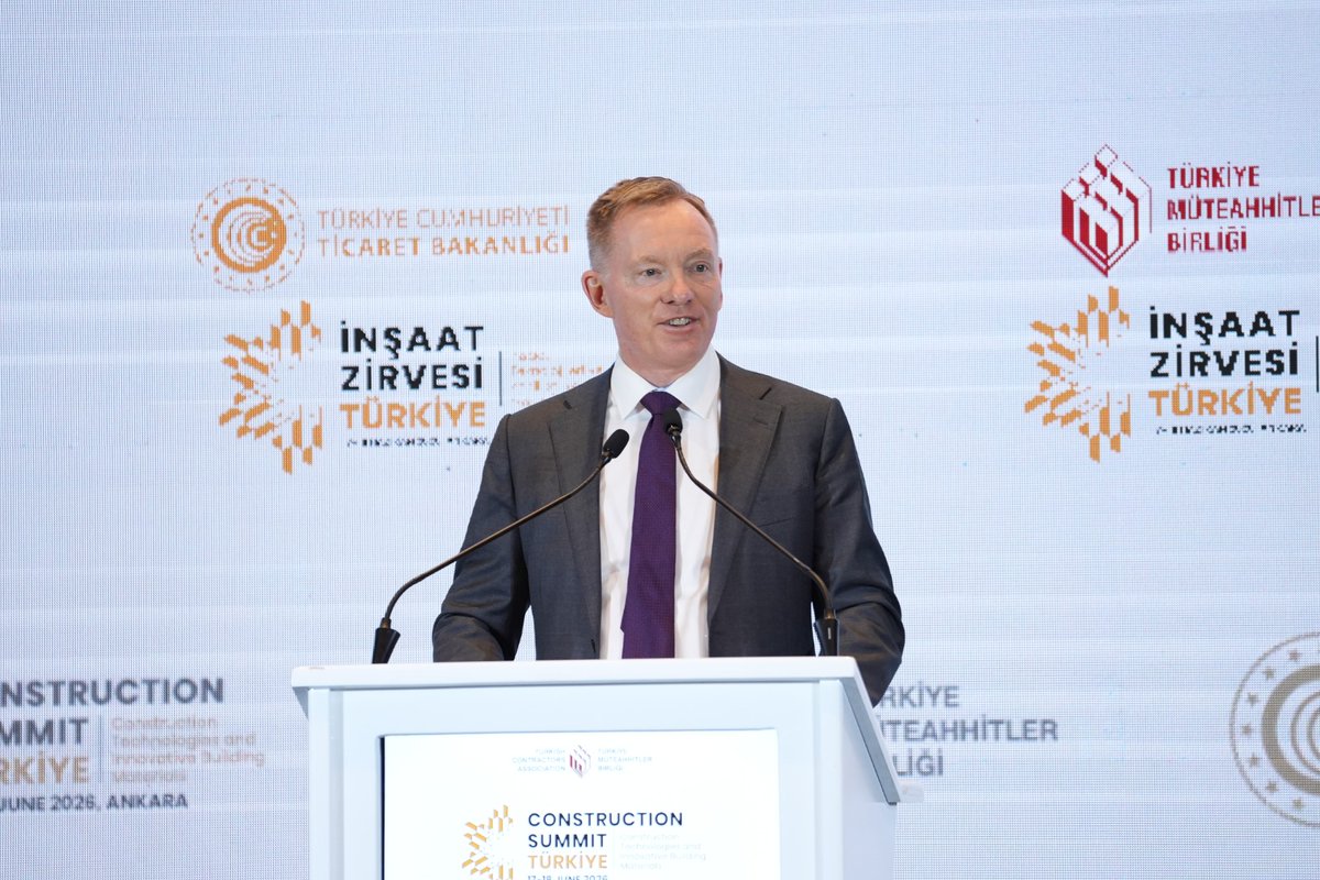 UKinTurkiye's tweet photo. +Minister Bryant also attended the Construction Summit and participated in a series of engagements exploring trade, investment and partnership opportunities between the UK and Türkiye. https://t.co/tnmYttaWxc