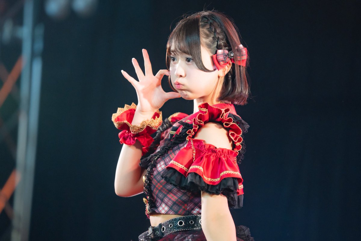 nicoShanimuni's tweet photo. 名古屋の高校3年生 黒髪ボブのアイドル♡
#シャニパレ https://t.co/DLkdv7B89R