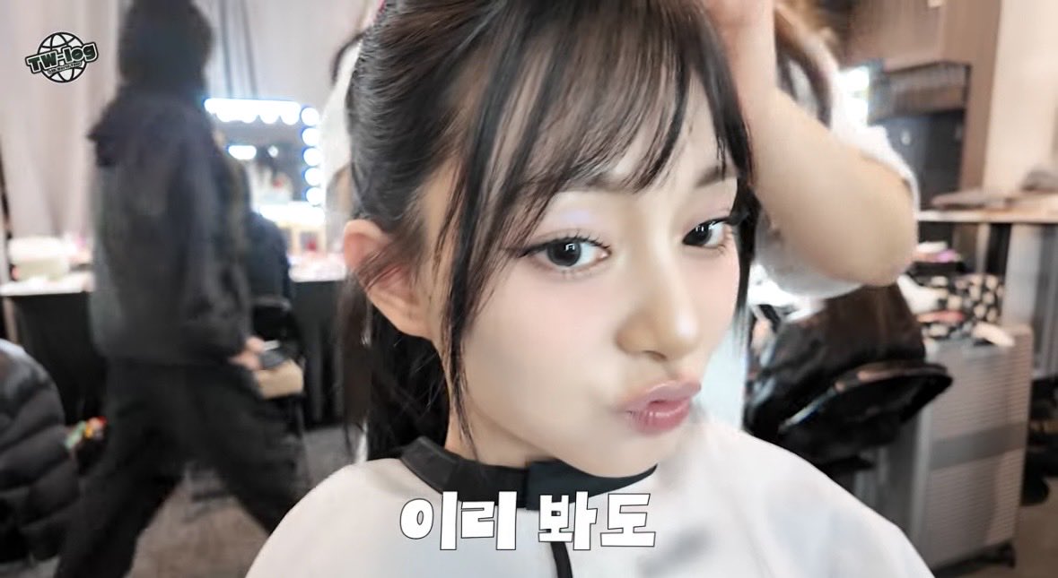 vicky870106's tweet photo. ❤️‍🔥2026.06.18
子瑜好可愛😘😘😘
#쯔위 #子瑜  #ツウィ #TZUYU #TWICE https://t.co/nHDWgqH3ne