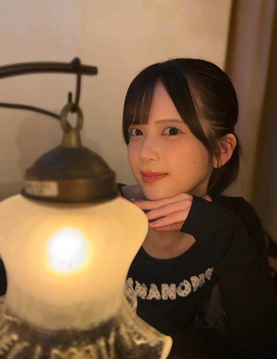kairi_okumoto's tweet photo. 20歳のお誕生日おめでとう‼️
同い年のかわゆいがもう20歳、、⁉️
と驚いてとります。早いね🫪

なにより、私はふわふわしてそうに見えてしっかり心を持っていて、意外とあっさりなとこもあるゆいちゃんのことが好きだし尊敬です。

一緒にいれる時間しあわせ🍀
いい年にしてねー！！！！🎈 https://t.co/Y6VYMOIiJ3