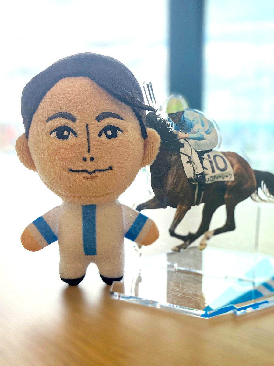 netkeibashop's tweet photo. 【新商品】
netkeibaオリジナル🐴
ころっと可愛い騎手ぬいぐるみに新作登場！

岩田望来騎手ぬいぐるみが初登場です✨

ネトケショップでは9名の騎手ぬいぐるみが発売中。ぜひ並べてお楽しみください👇
https://t.co/3pE8WB0Yau https://t.co/EIWsDmneYY