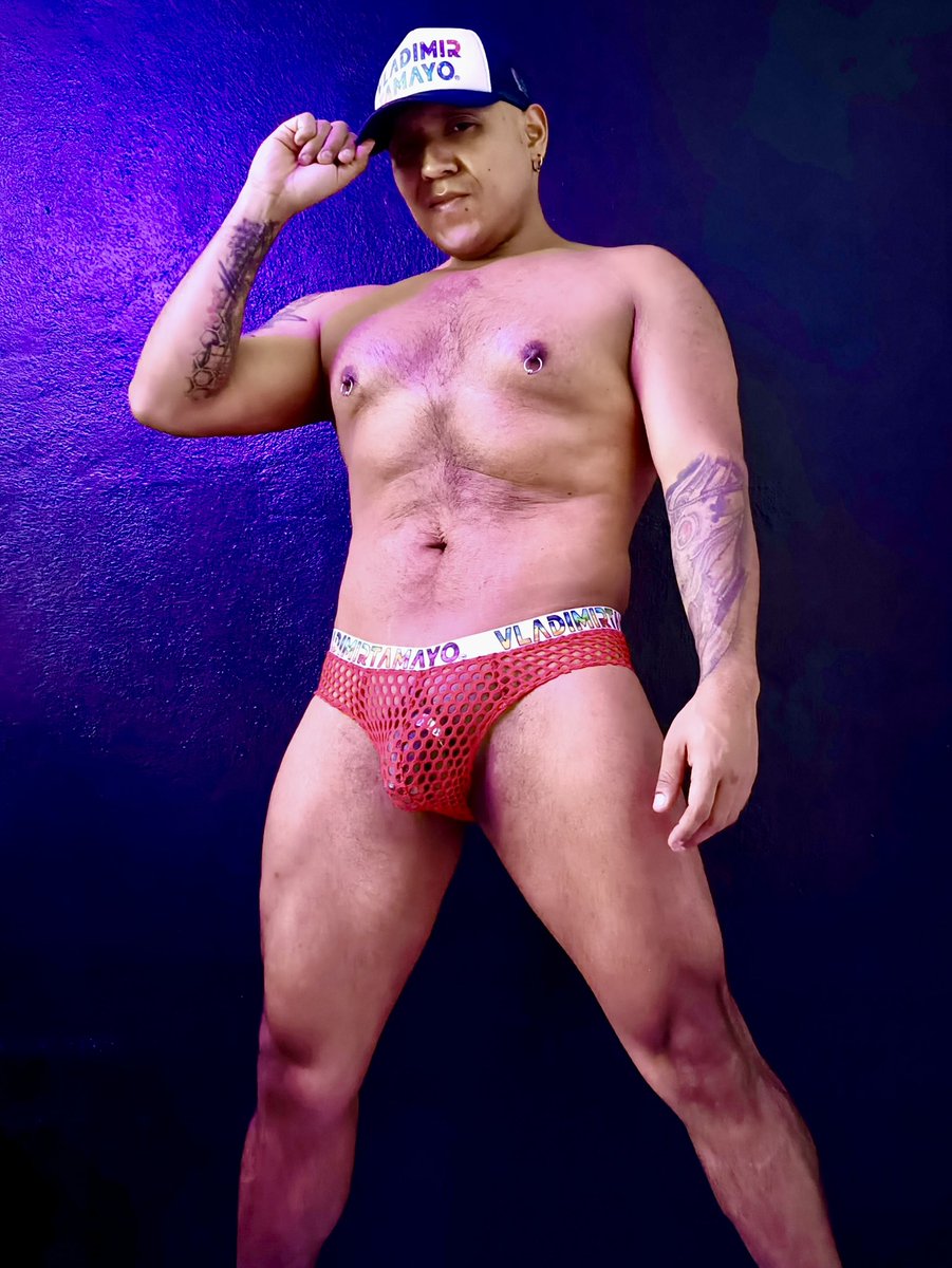 _Dany_Daniel_'s tweet photo. Team @VLADIMIRXTAMAYO @VLADIMIRTAMAYOX 

#JuevesDeTentación #underwear #bulge #juevesdeseducción #nipples #fetish #juevesdepiernasyalgomás #JuevesDeExhibición https://t.co/nkx2M1GfAV