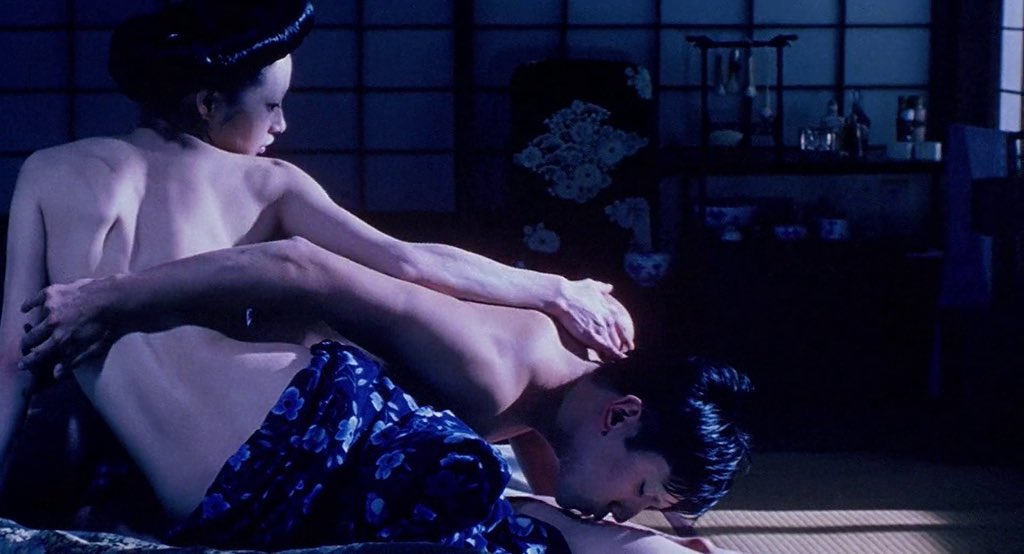 adonowing's tweet photo. Gemini (1999) dir. Shinya Tsukamoto https://t.co/HfxkmmmzGB