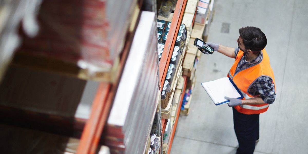 hellowork's tweet photo. 94 000 recrutements sont prévus dans le transport et la logistique en 2026 🚛
Conducteur poids lourd, préparateur de commandes, cariste, chauffeur-livreur...
Découvrez les 10 professions qui recrutent le plus cette année ⬇️
https://t.co/9slWHC4YhP
#emploi #transport #logistique https://t.co/dLYBxM3beQ