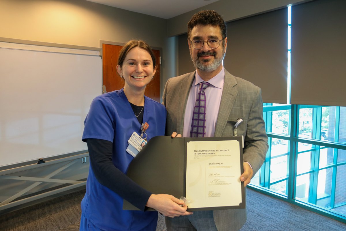 VCOMCAROLINAS's tweet photo. Whitney Cody, DO, and Chandler Kaufmann, DO, received Gold Humanism Honor Society (GHHS) certificates at Spartanburg Regional’s 2026 Family Medicine awards, presented by Hanna Sahhar, MD. Nominated by students, this honor reflects their impact on VCOM learners.💛 https://t.co/p7Qfb0OUpF
