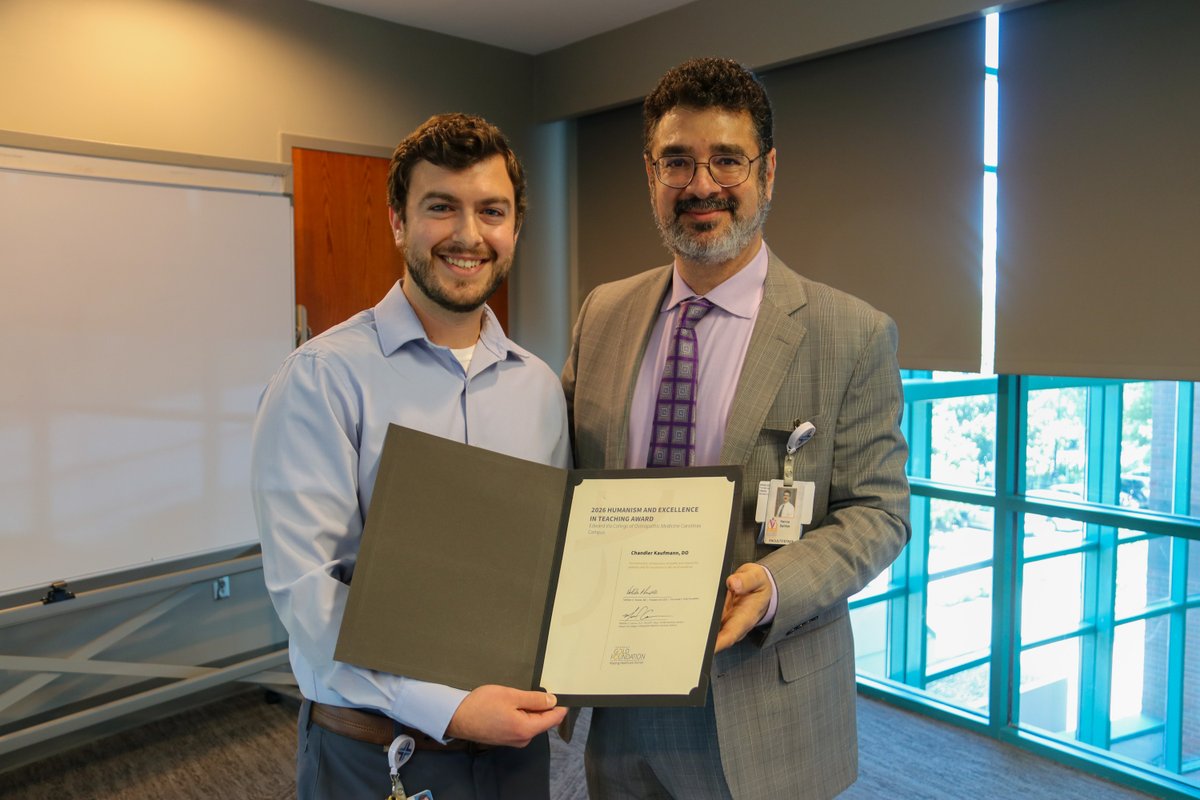 VCOMCAROLINAS's tweet photo. Whitney Cody, DO, and Chandler Kaufmann, DO, received Gold Humanism Honor Society (GHHS) certificates at Spartanburg Regional’s 2026 Family Medicine awards, presented by Hanna Sahhar, MD. Nominated by students, this honor reflects their impact on VCOM learners.💛 https://t.co/p7Qfb0OUpF
