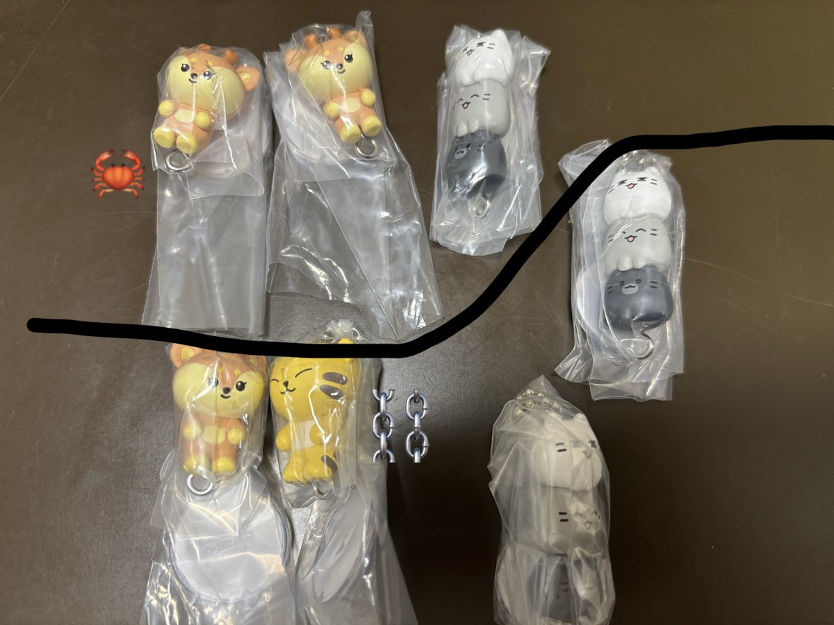 jo_jm95's tweet photo. SEVENTEEN セブチ miniteen ミニティーン
ガチャガチャ 交換

譲：ジョシュア🦀×2⛓️×1
　　ジュン🦀×1⛓️×2
　　ホシ⛓️×1

求：ジョンハン 🦀⛓️
　　エスクプス⛓️
　　買取も可能

他02番のメンバーも求めてます！
都内手渡し
お気軽にお声掛けください https://t.co/CAx9ykJmaR