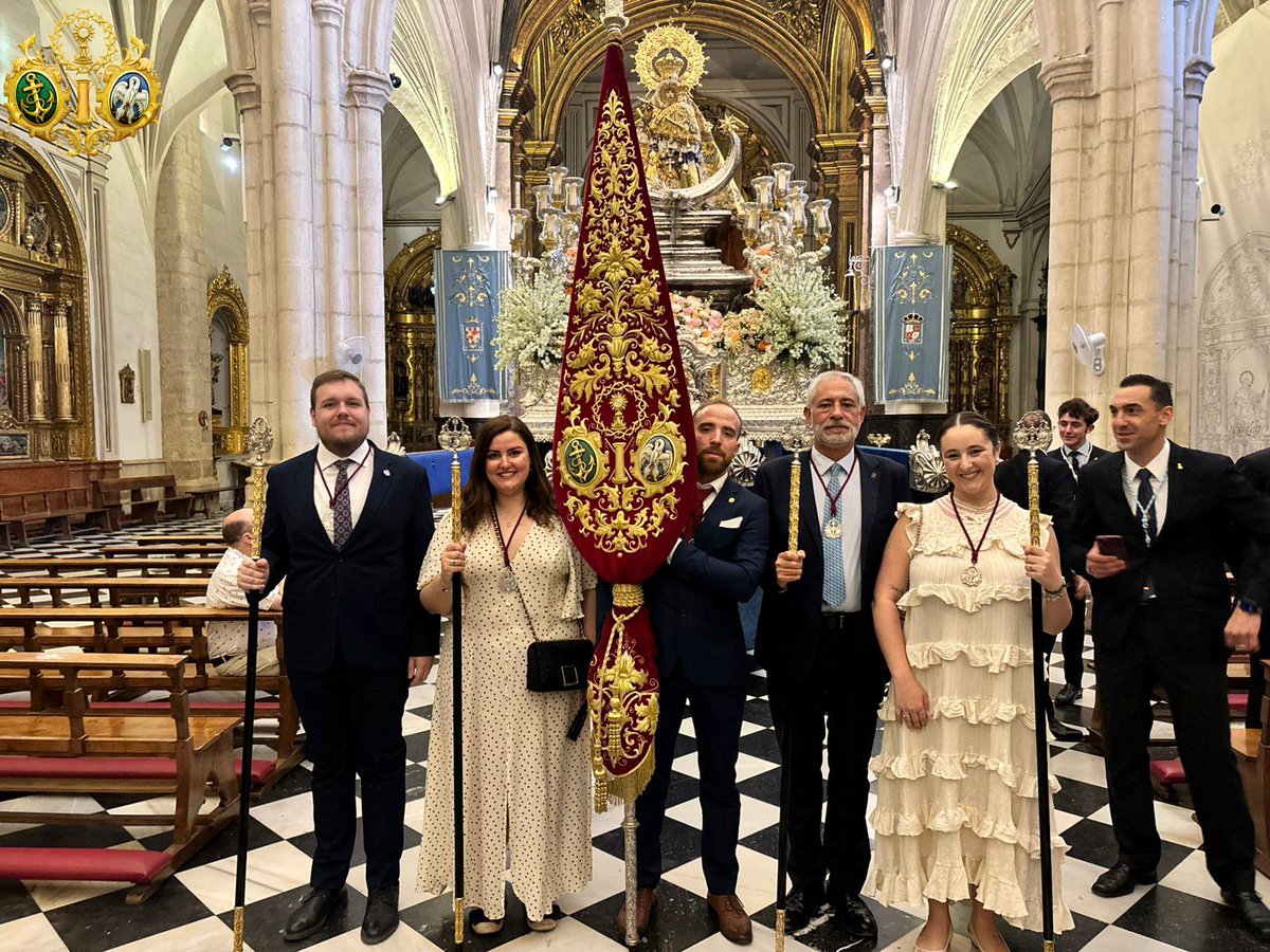 HdadPerdonJn's tweet photo. ASISTENCIA A LOS ACTOS EN HONOR A LA SANTÍSIMA VIRGEN DE LA CAPILLA EN EL DÍA DE SU SOLEMNIDAD

Imágenes de los actos celebrados el pasado 11 de junio en los que esta Sacramental Hermandad estuvo presente acompañando a nuestra Patrona en su día grande. https://t.co/JAiGJ9DAtr
