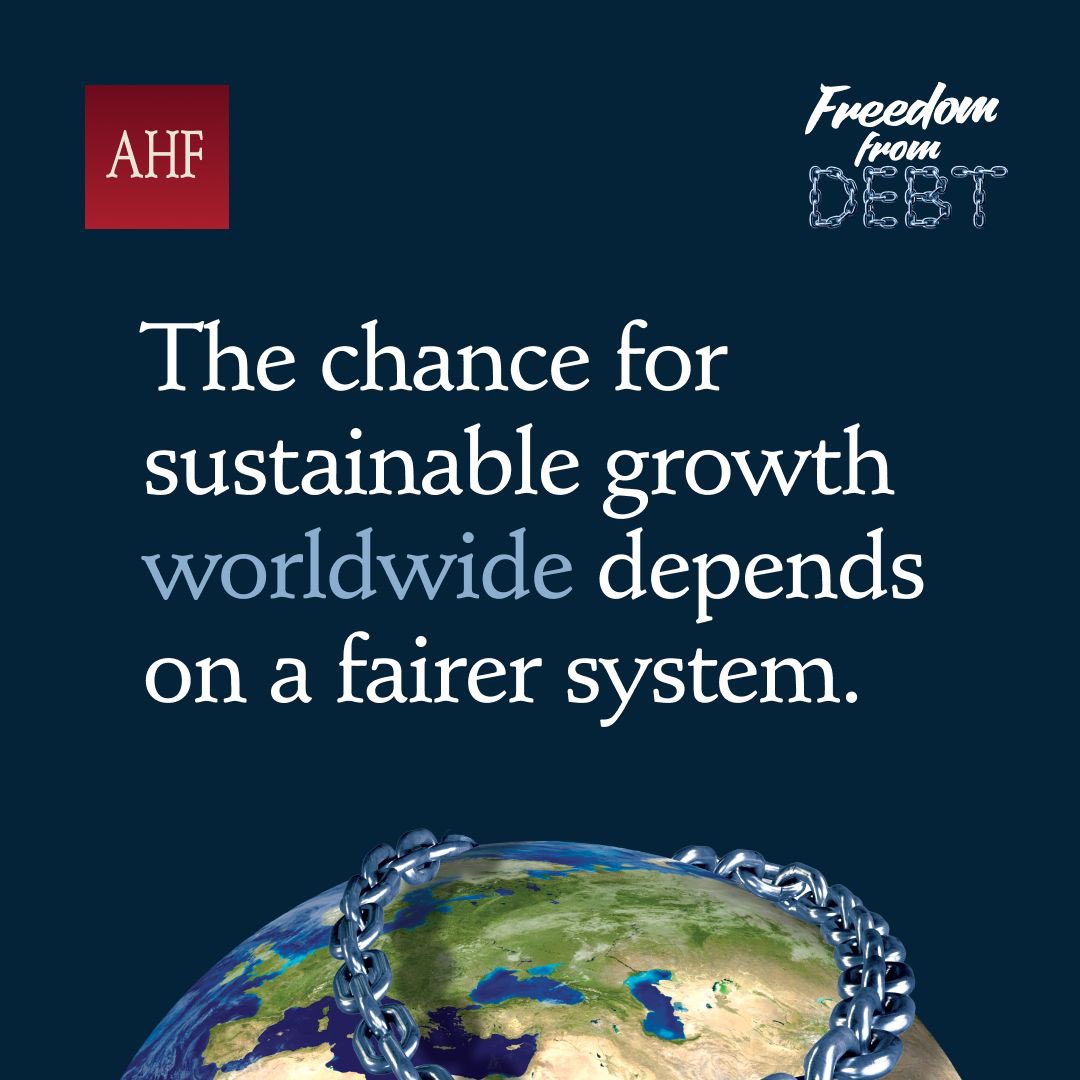 LindaJosephRob4's tweet photo. The current global financial system allows wealth to flow from poorer countries to richer countries through debt repayments and high interest costs.
A fairer system is possible and necessary.

@ahfafrica 
@CSBAGUGANDA 

#FreedomFromDebtUG 
#PeopleOverDebt
#DebtRelief https://t.co/dJCI2bu1OK