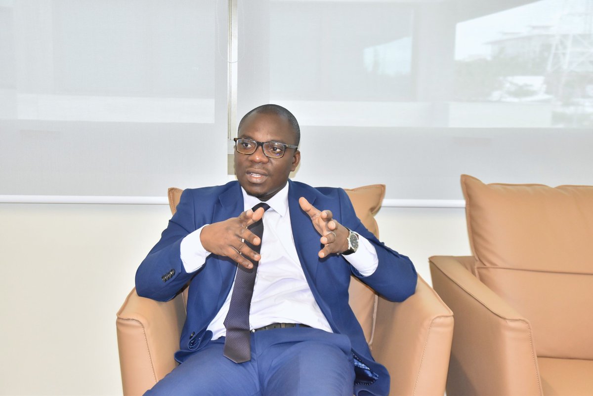 FAOBenin's tweet photo. 🤝🇧🇯 FAO Bénin – MAEP 
Reçu en audience ce 18 juin, le Représentant résident de la @FAO a échangé avec le ministre de l’Agriculture sur les projets en cours et les priorités communes, réaffirmant leur engagement pour une agriculture plus résiliente et plus performante au Bénin. https://t.co/zGnmPzxjaZ