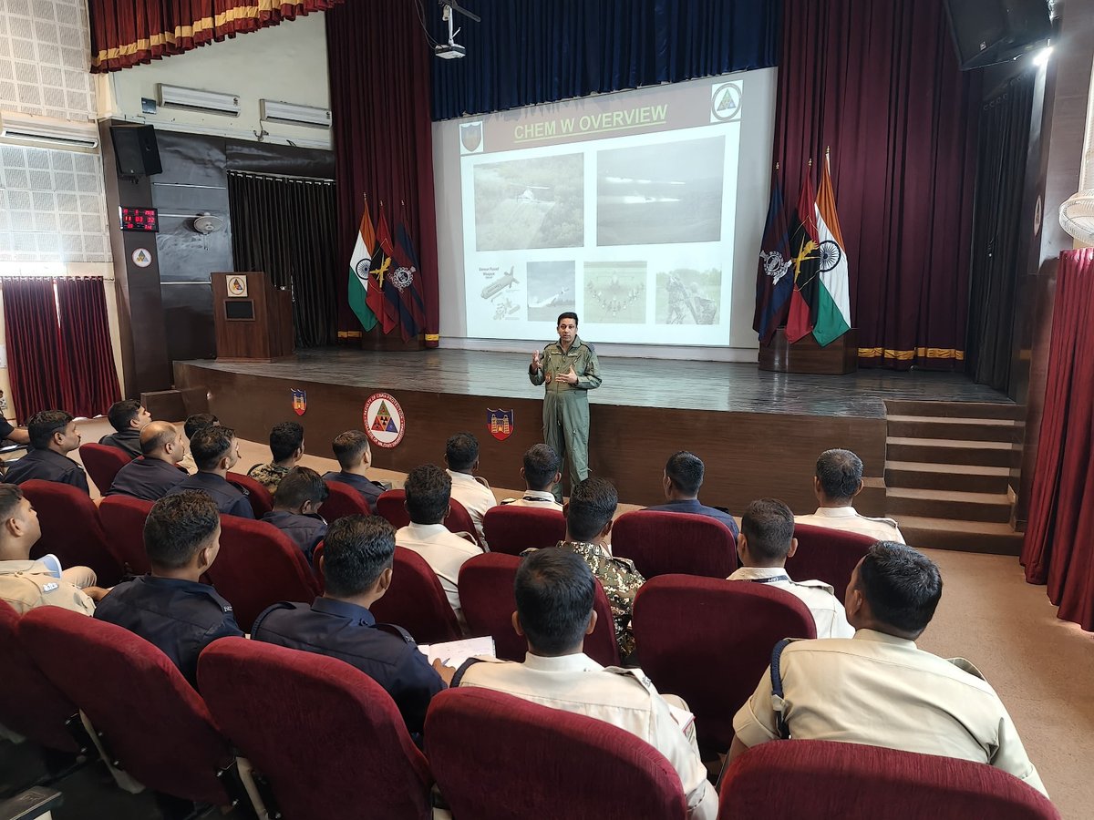 05NDRF's tweet photo. 51 personnel undergoing BFRC Sl. No. 01/2026 for NDRF visited CME, Pune, to enhance their capabilities and strengthen operational preparedness for Chemical, Biological, Radiological & Nuclear (CBRN) emergencies and disaster response. 💪☢️
#CMEPune
@CMEGroup @ANI @NDRFHQ @ndmaindia