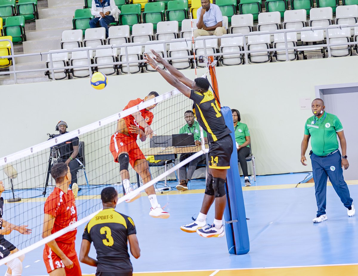 sport_svoleybal's tweet photo. The great wall of @Tumukundejona17 as written by @amonb_official . https://t.co/iVr1p09BZm