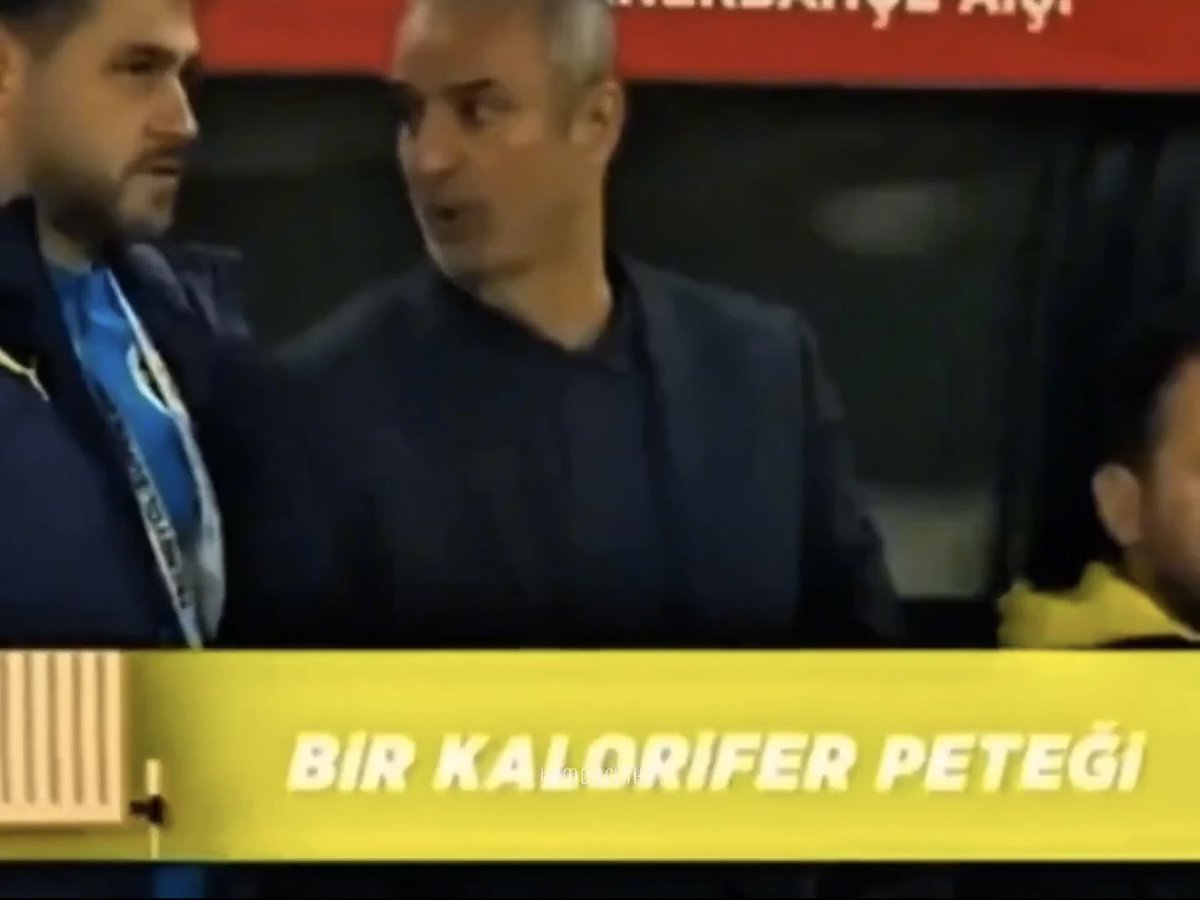 ContextGala_'s tweet photo. 99 puan ikincilik çalınan şampiyonluk cart curt 

9. hafta fener 0-1 çorum 

ismail kartalın ekrana yansıyış https://t.co/Ic63tv3mwh