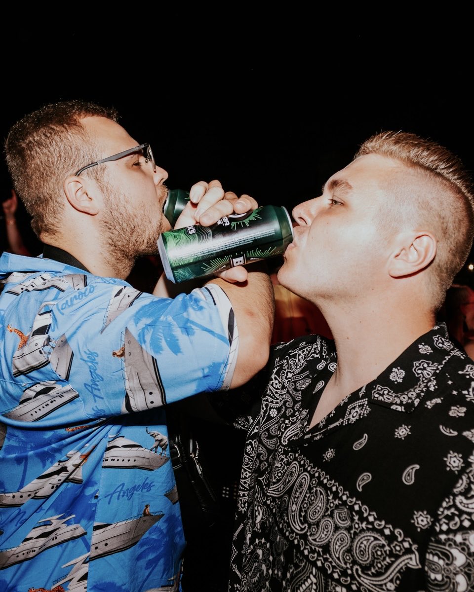 UltraEurope's tweet photo. From the first drop to the last track, Beck's keeps it cool. 😎
See you in Split. #Becks https://t.co/p0OoolC1dz