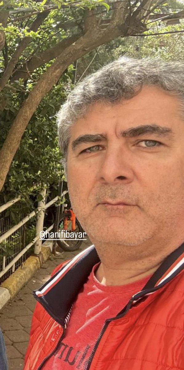 hanifi_bayar's tweet photo. #SONDAKİKA | İBB KÜLTÜR A.Ş. GENEL MÜDÜR YARDIMCISI ERHAN KARAAL İSTANBUL MALTEPE’DE EVİNİN ÖNÜNDEN DÜN SAAT 21.00 SULARINDA KAÇIRILDI

Anadolu Cumhuriyet Başsavcılığı konuya ilişkin soruşturma başlattı. 

Polis her yerde Erhan Karaal’i arıyor.

Erhan Karaal’in eşi Ayşe Karaal şahit olduğunu belirttiği olay anını anlattı ⬇️