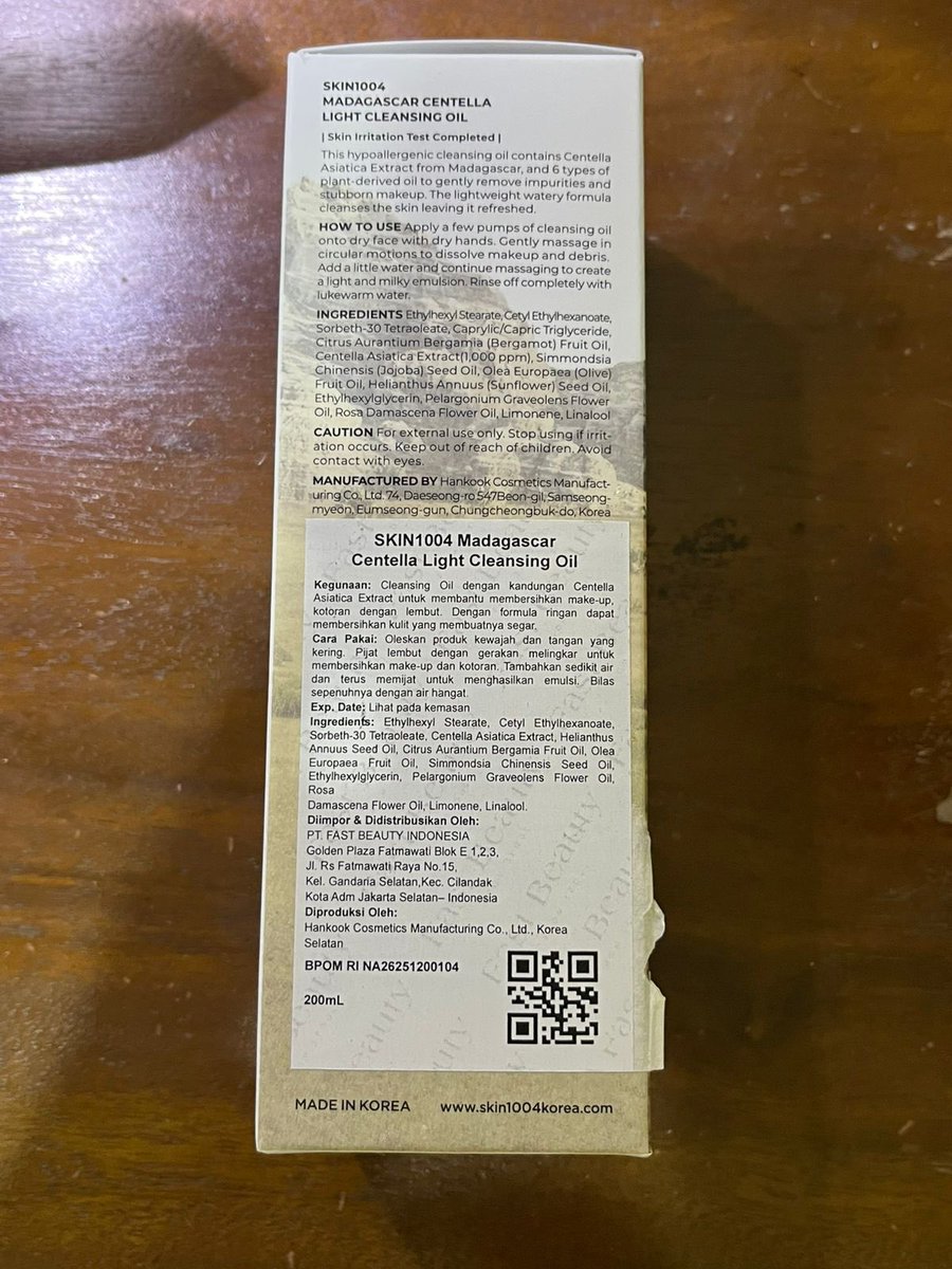 wolfhard579672's tweet photo. wts centella cleansing oil. only 100k masih bnip. bisa co oren guysss https://t.co/3DDjLMhmbA