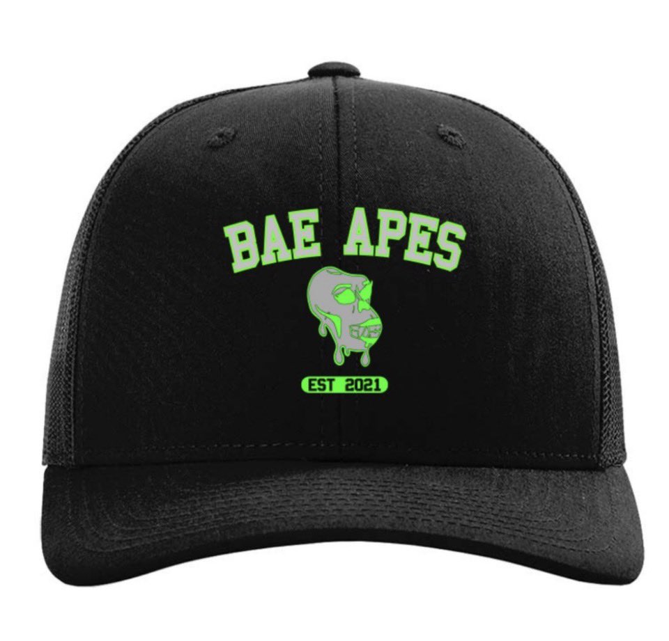 BaeApes's tweet photo. Good Morning Beautiful People ✨ 

We’ve made some fresh updates to the Marketplace, including lowering the $BAEZ cost on select items to make rewards even more accessible for our community💥

From digital collectibles and exclusive holder perks to physical merchandise for both kids and adults, there’s something for everyone 🔥 

Every item in the Marketplace is designed to bring real value back to our ecosystem and reward those who support the vision by soft staking🍌

Explore what’s already built, live, and running:

https://t.co/fLKtRyhe9j