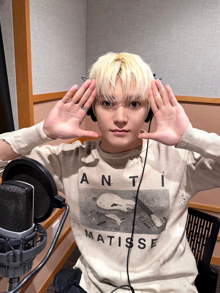 InterFM897's tweet photo. 先週に続き、今夜も #NCT127 のリーダー #テヨン がゲスト出演🔥

デビュー10周年・NCT 127にまつわるクイズや企画に挑戦します💚

聞き逃した方は → https://t.co/d9sHcSGCce

#interfm
#TAEYONG
#YUTA
#ユウタ
#yutaathome https://t.co/5h12CqJPlW