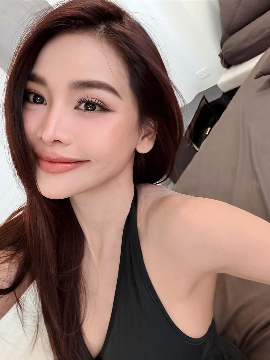engfadom's tweet photo. 📸 [IG POST : fa_engfa8]

🖤

// หลงรักพี่คนสวย 🫪

Please, Like &amp; Comment &amp; Share &amp; Repost
🔗 ลิงค์โพสต์ในเมนชั่นค่ะ

ENGFA THE LEGACY18 
#อิงฟ้ามหาชน #EngfaWaraha @EWaraha https://t.co/To2ILG8JdB