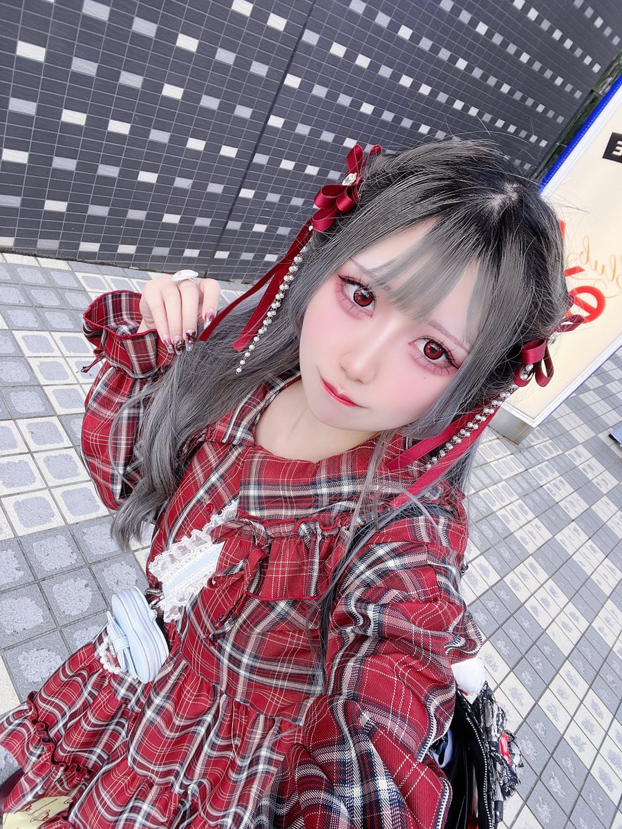 mari_neko_Alice's tweet photo. ミスクーとジャスのオタクで松ステいました💜❤️ https://t.co/iVv9cYptJM
