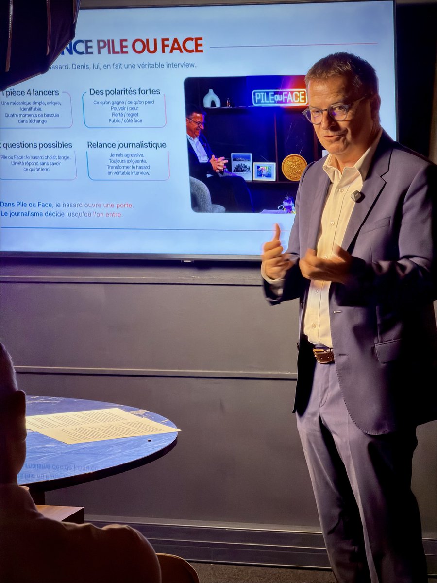 PPLeonelli's tweet photo. Félicitations à @DenisCarreaux  pour le lancement de  « Pile ou Face » son nouveau média en ligne

Cette émission dynamique et moderne permettra sur un format long de donner la parole à des personnalités  diverses avec comme point commun un parcours inspirant .

À cette occasion j’ai pu visiter les salles de tournage de @Recordiastudios et féliciter au nom de @RenaudMuselier , que je représentais,  les équipes de Greenbull média le partenaire de cette émission .