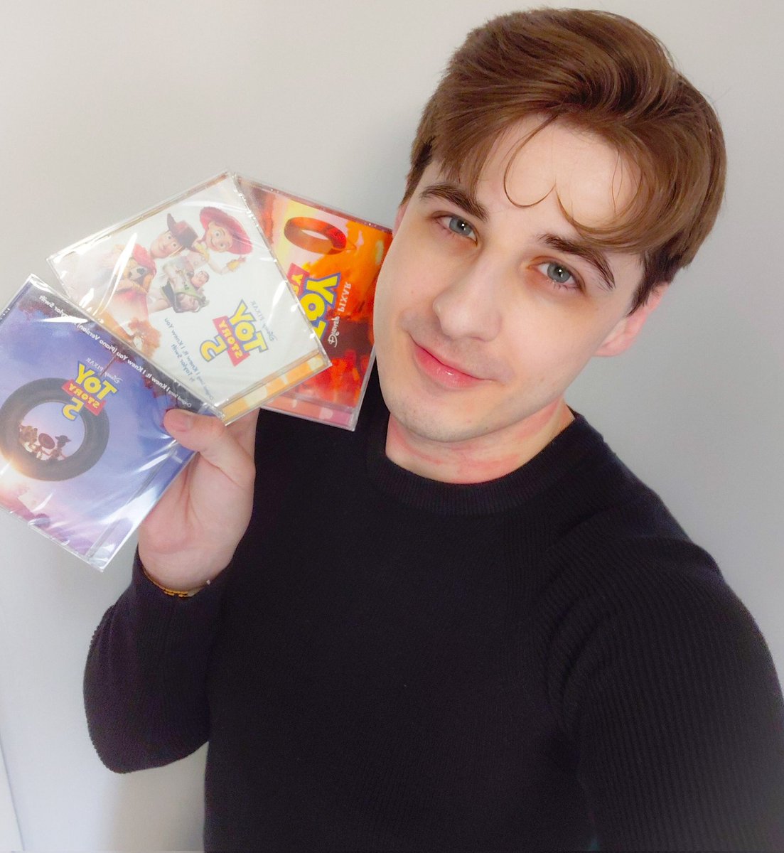 Daledjking's tweet photo. My Taylor Swift!! Toy Story CD'S ARE HERE!! 🥹 🫶🏻 

❤ 🧡 💛 💚 💙 💜 🌈

#toystory5 #taylorswift #selfie #me #fyp https://t.co/wVc6FZgkDC