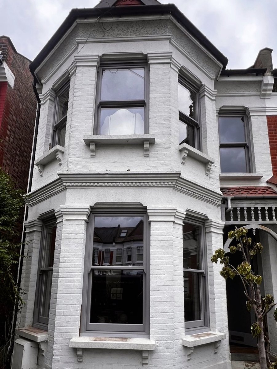 BarnetWindowCo tweet picture