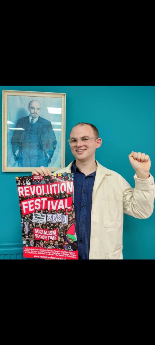 Mummie_Hunter's tweet photo. @bolsh3vik Lol, you are stand for fagtism. You're not a communist. Look at this picture. What is the different between you and Stalin? You have very low testosterone. You can't even fuck. https://t.co/ALlvBIiBce