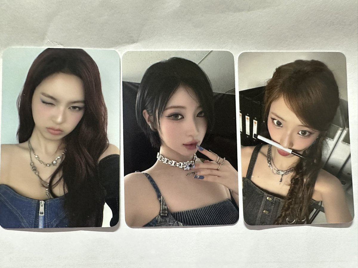 Jf3Wzvb's tweet photo. 베이비몬스터 공방포카 양도 

치키타 1.5
아사 4.0
루카 3.0
ALL 7.5
SELL⭕️

베몬 아사 루카 아현 로라 라미 파리타 치키타 포토카드 공방 포카 babymonster pop up ruka pharita asa ahyeon rami rora chiquita wts pc poca https://t.co/XtwjVEv7Gf