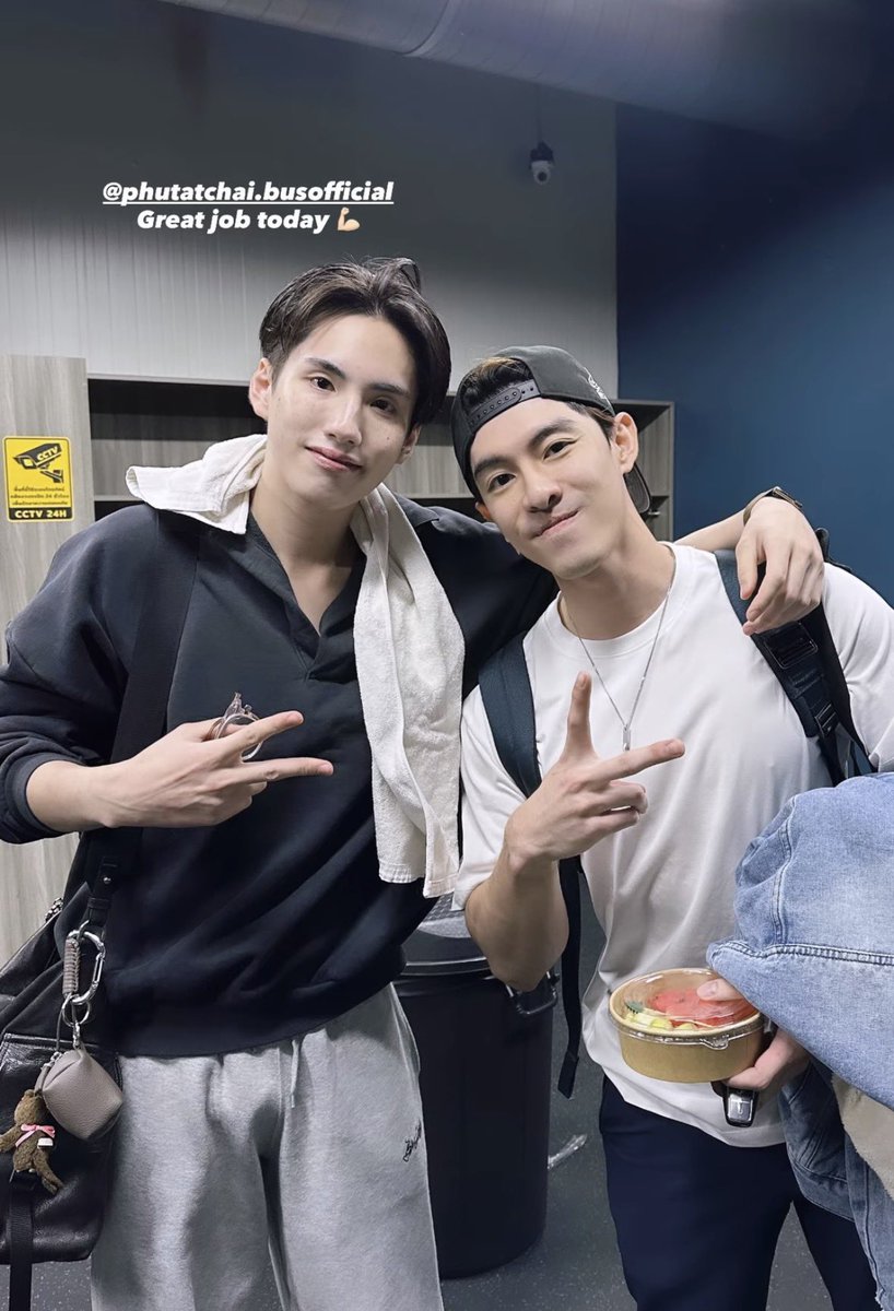 babyindec's tweet photo. เฮียภู77 คืนลานเว้ยย 😭😭😭😭😭😭 https://t.co/qUtjeQerUu