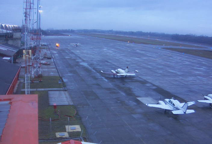 TTILosLagos's tweet photo. 🛫 Aeropuerto El Tepual de #PuertoMontt operativo a la hora con vuelos hacia y desde #Balmaceda, #PuertoNatales y #Santiago.

Estado actual de viajes programados hoy jueves 18 de junio 👉 https://t.co/0n4FXaMXhR https://t.co/eE5Gv76RLi