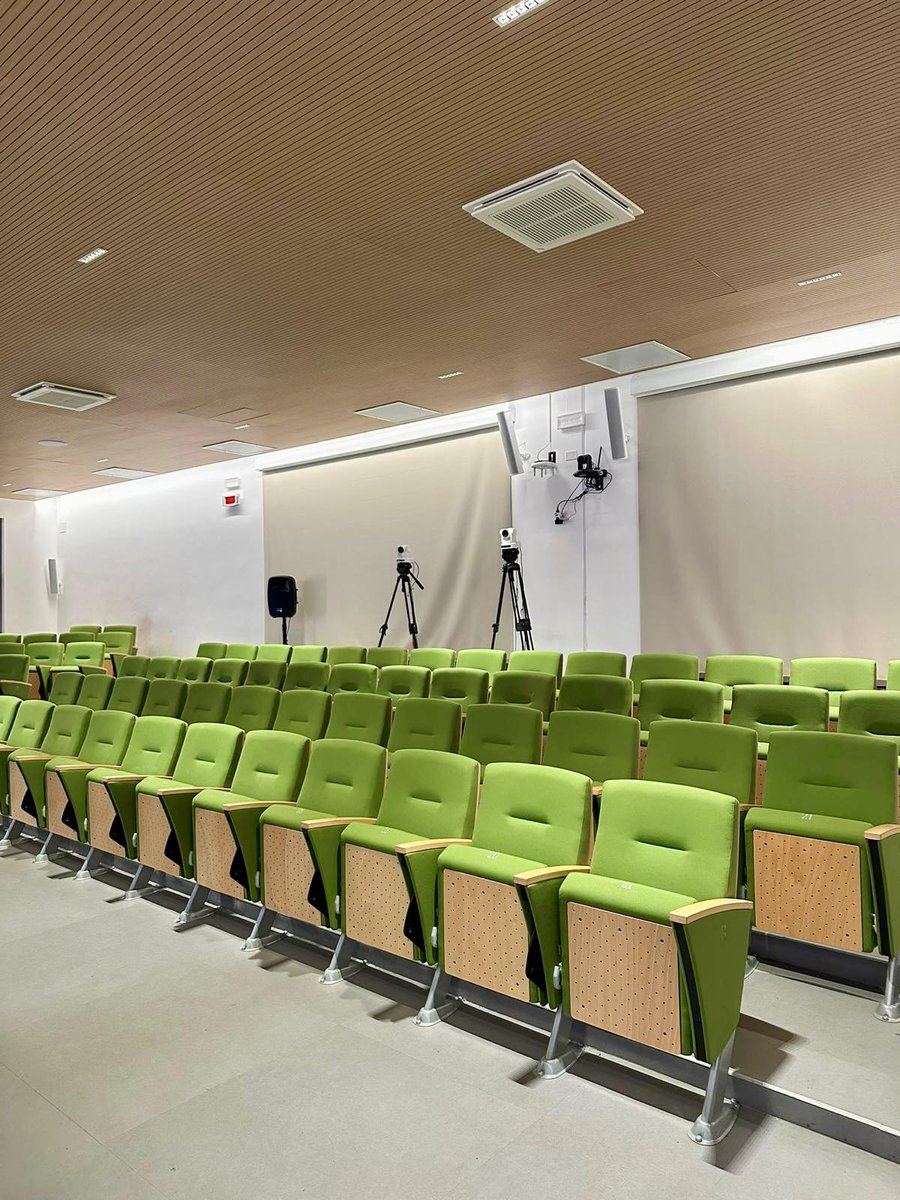 Villani_and_Co's tweet photo. Noi di Villani&amp;Co abbiamo curato l’organizzazione e l’allestimento della quinta edizione del Master di II Livello in “Digitalizzazione del sistema elettrico per la transizione energetica”, svoltosi a Palermo e promosso da #Terna nell’ambito del progetto #TyrrhenianLab https://t.co/9LviK12NNa