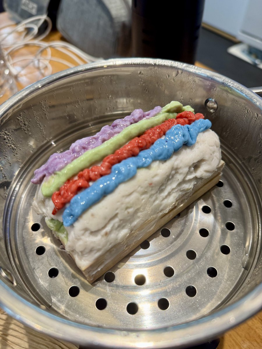 A_yantan1179's tweet photo. 【#Aぇヤンタン よりお知らせ】

6/24(水)は
「今月のAぇとこ！あかんとこ！？」

6月の放送中に起こった
Aぇとことあかんとこのご報告
バリエーション豊かに
たくさんお待ちしております。

📩ys@mbs1179.com

締切：6/21(日)

写真は蒸し途中のかまぼこです。
まさかの待ち時間が生まれた時に撮影。 https://t.co/aFND5MKB8A