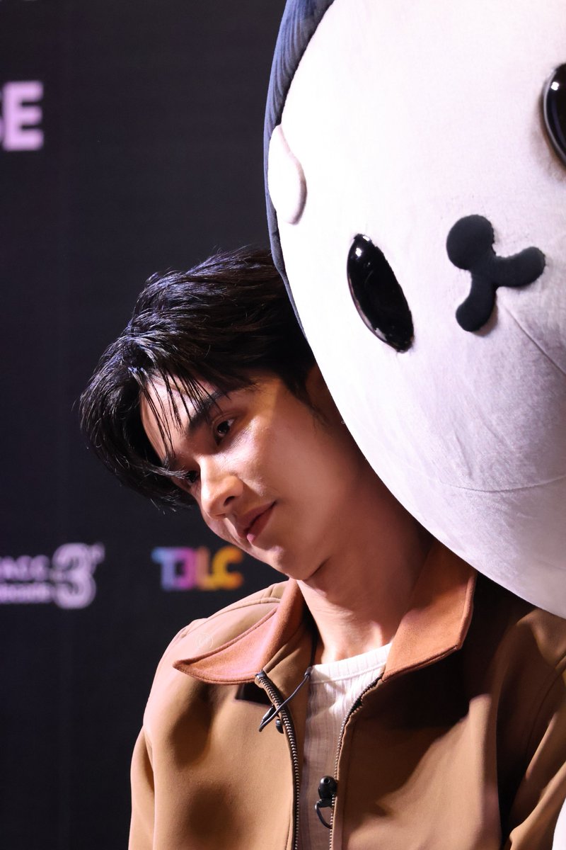 Sun_K2020's tweet photo. ไม่อ่อมๆ บูสๆๆ นะปะป๊า
TAYSAN AT THEPOP
#THEPOP2026
#Tawan_V #POLCASAN https://t.co/3WnwWuk7NZ