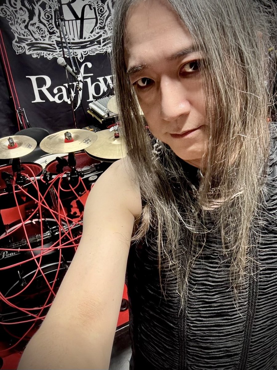 SakurazawaStaff's tweet photo. 💐Rayflower💐

ツアー2️⃣1️⃣本目の周南riseへご来場の皆さま スタッフの皆さまありがとうございました‼️

明後日 6/20は 大阪😆梅田CLUB QUATTRO &amp; YUKIさんBD🥳
https://t.co/nbD8esSW11

そして明日は #広島でマンツーマンドラムレッスン🥁
https://t.co/xD33c0GtW7

#Rayflower
#Movingon
#櫻澤泰徳 https://t.co/pmlt5nEc0z