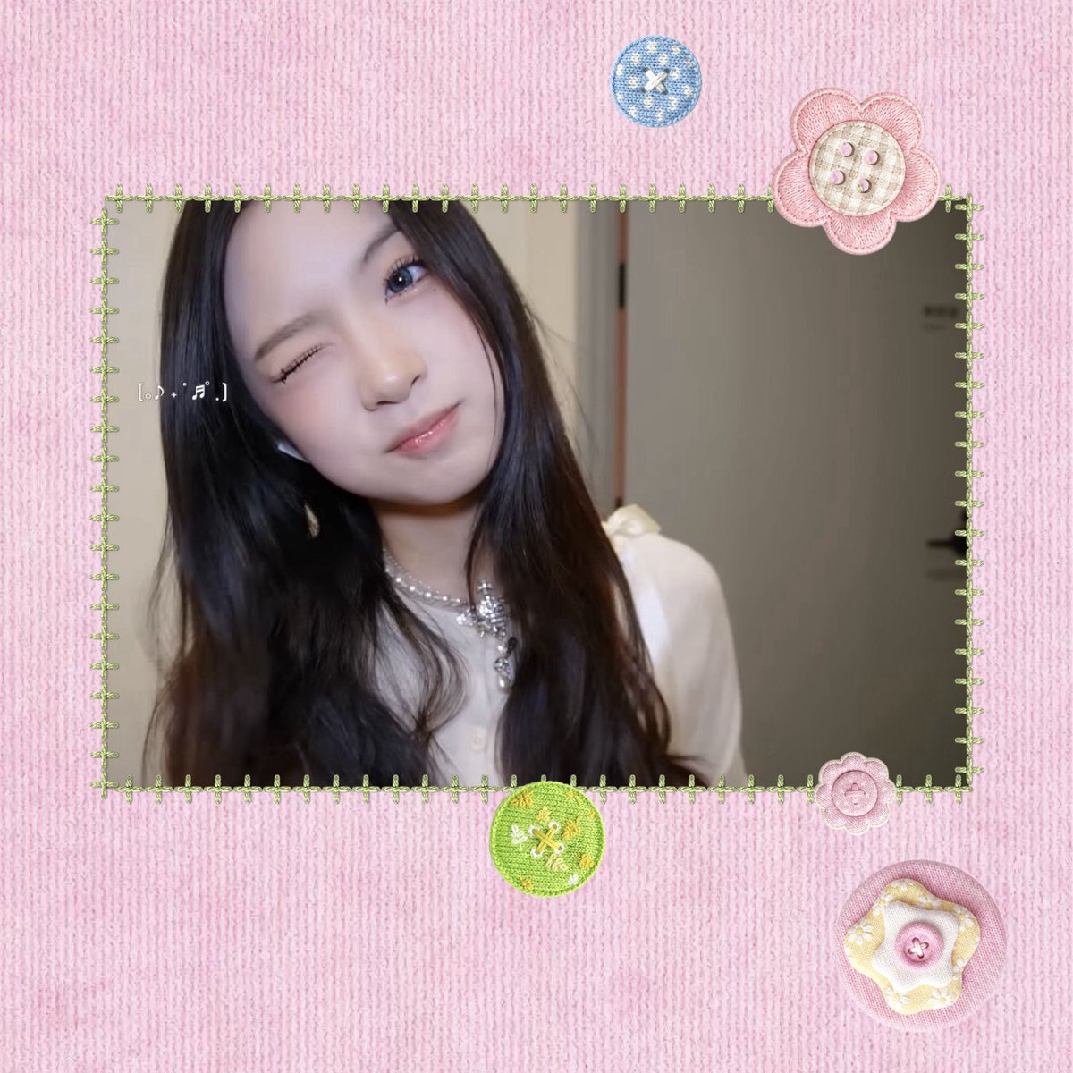 vouiris's tweet photo. >___o https://t.co/NawbJxtlms