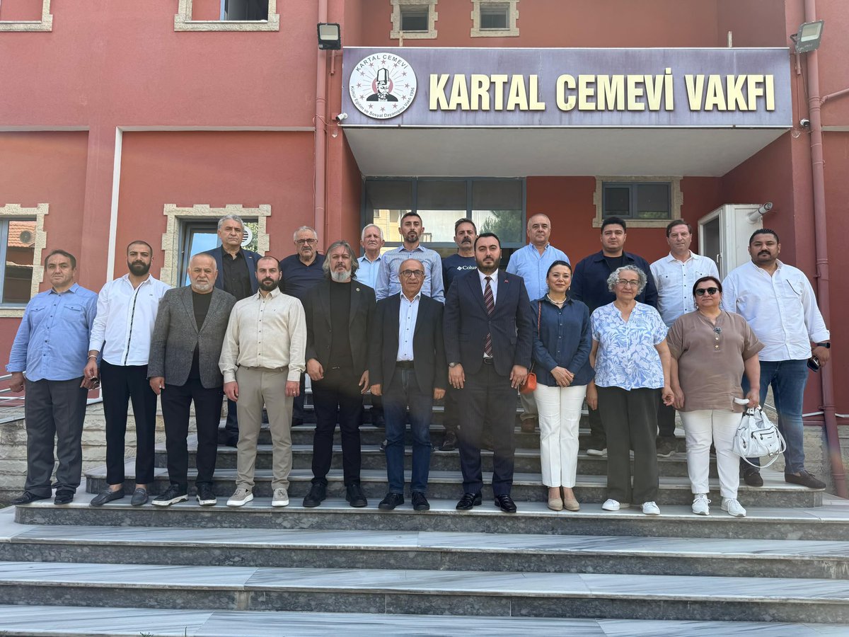 MHP_KartalIlce's tweet photo. Milliyetçi Hareket Partisi Kartal İlçe Başkanımız Sn.Ersin UZUNKAYA ve Yönetim Kurulu Üyelerimiz ile Muharrem ayının kutsallığını ve matemini paylaşmak adına bugün Kartal Cemevi Vakfımızı Ziyarette Bulunduk. Kerbela’nın acısını yüreğinde taşıyan, sevgiyi ve adaleti rehber edinen canlarla Buluştuk Genel Başkanımız Liderimiz Devlet Bahçeli Beyfendinin Ve İl Başkanımız Sn. Volkan Yılmaz Beyfendinin Selamlarını İlettik Bizleri Samimiyetle Karşılayan Kıymetli Kartal Cemevi Vakfı Başkanımız Şahin MERAL ve Yönetimine ve CANLARIMIZA Teşekkür ederiz.