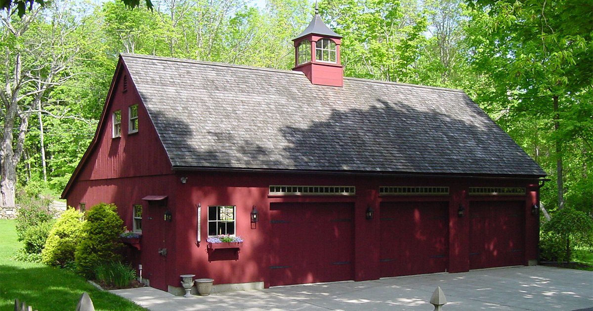 PostBeamBarns's tweet photo. Meet The Hemingway.

Named after Ernest Hemingway's childhood home, this one story barn is as versatile as it is beautiful, add a lean-to for extra rooms, storage, stalls &amp; more. The possibilities are endless! 👇

🔗 https://t.co/nD5g9HFOWI

#PostAndBeam #BarnLife #CustomBarn https://t.co/OneEXVClGb