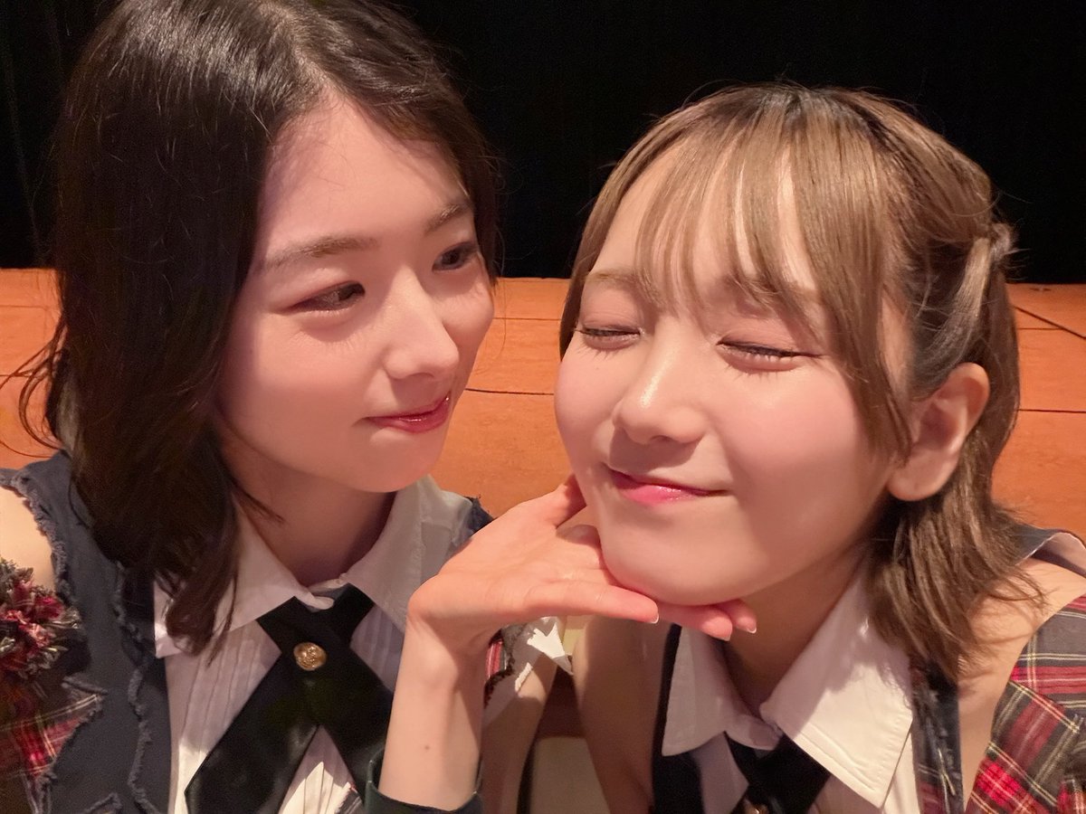 yahho_sahho's tweet photo. #RESET公演 ありがとうございました！
愛佳ちゃんと出る最後の公演だった🥹
オンデマンドコメント一緒に撮れて
色々話したから見てください❤️

今日も沢山の愛を届けてくれてありがとう🇫🇷💕 https://t.co/BxTYe5RDzL