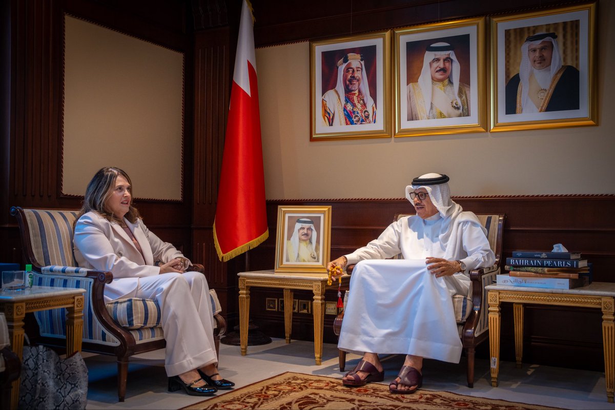 SRBinBahrain's tweet photo. Constructive discussions were held at the Ministry of Foreign Affairs of the Kingdom of Bahrain 🇧🇭 between H.E. Dr. Abdullatif bin Rashid Al Zayani, Minister of Foreign Affairs, and H.E. Tatjana Garcevic, Ambassador of the Republic of Serbia 🇷🇸.
The meeting focused on advancing Bahrain–Serbia cooperation, strengthening bilateral relations, and enhancing people-to-people ties. The two sides also exchanged views on a range of issues of mutual interest, including regional developments and their implications for regional security, stability, and the global economy.
The meeting was attended by Shaikha Al Anoud bint Ibrahim Al Khalifa, Acting Chief of the European Affairs Sector at the Ministry of Foreign Affairs.
#Bahrain #Serbia #Diplomacy #BilateralRelations #InternationalCooperation