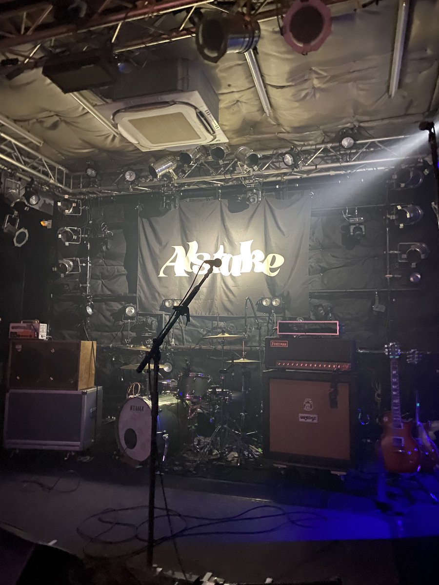 cmsals3's tweet photo. アルステイク第2のホーム
心斎橋BRONZE ⭐︎* https://t.co/vIhF8MCCVk