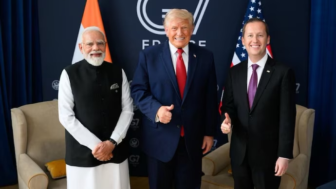 IndiaToday's tweet photo. Architect of turnaround: How Sergio Gor rescued US-India relationship
By: @DcWalaDesi
Read more:
https://t.co/7TGIdsxyRH
#Opinion #G7Summit #PMModiTrump #USIndiaties #USIndiarelations https://t.co/xPEWnXlaSV