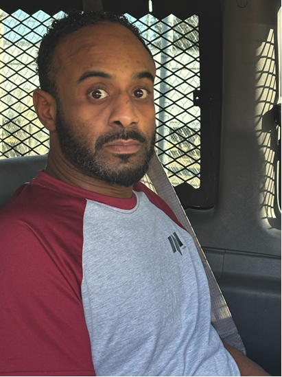 EROSanFrancisco's tweet photo. ICE San Francisco arrested Zahir Eimadeldin Musa Ali, 43, of Sudan, in Milpitas. Ali’s criminal history includes convictions for sexual battery, sexual penetration with force, possession of drug paraphernalia, and parole violations. He is in ICE custody pending removal. https://t.co/s80qyfUz3g