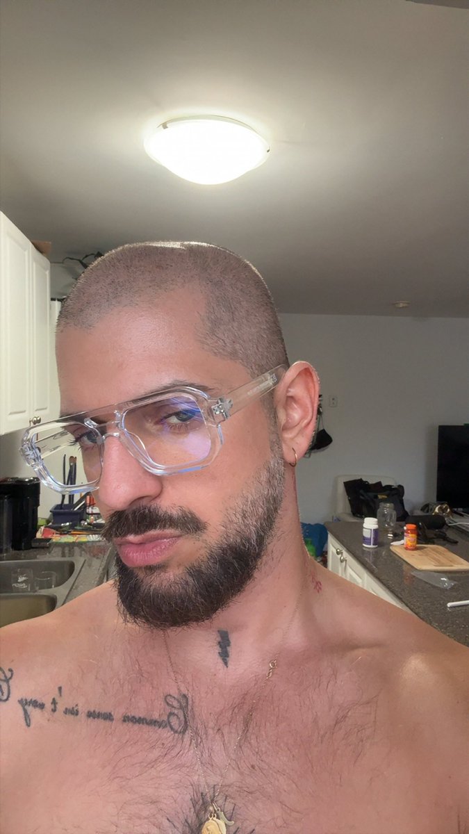 RealGypsyKing90's tweet photo. Chopped https://t.co/LB4wmP8dg9