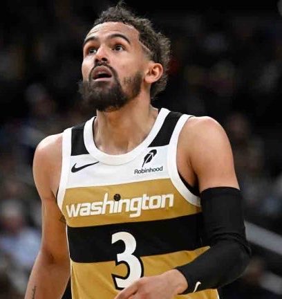 esidery's tweet photo. Although Trae Young declined his $49 million player option with the Wizards, the full expectation is for a long-term agreement to happen at a cheaper annual salary.

Young’s camp and Washington have been discussing a three-year deal that would pay him around $40 million per year. https://t.co/b9QpsKPi2h