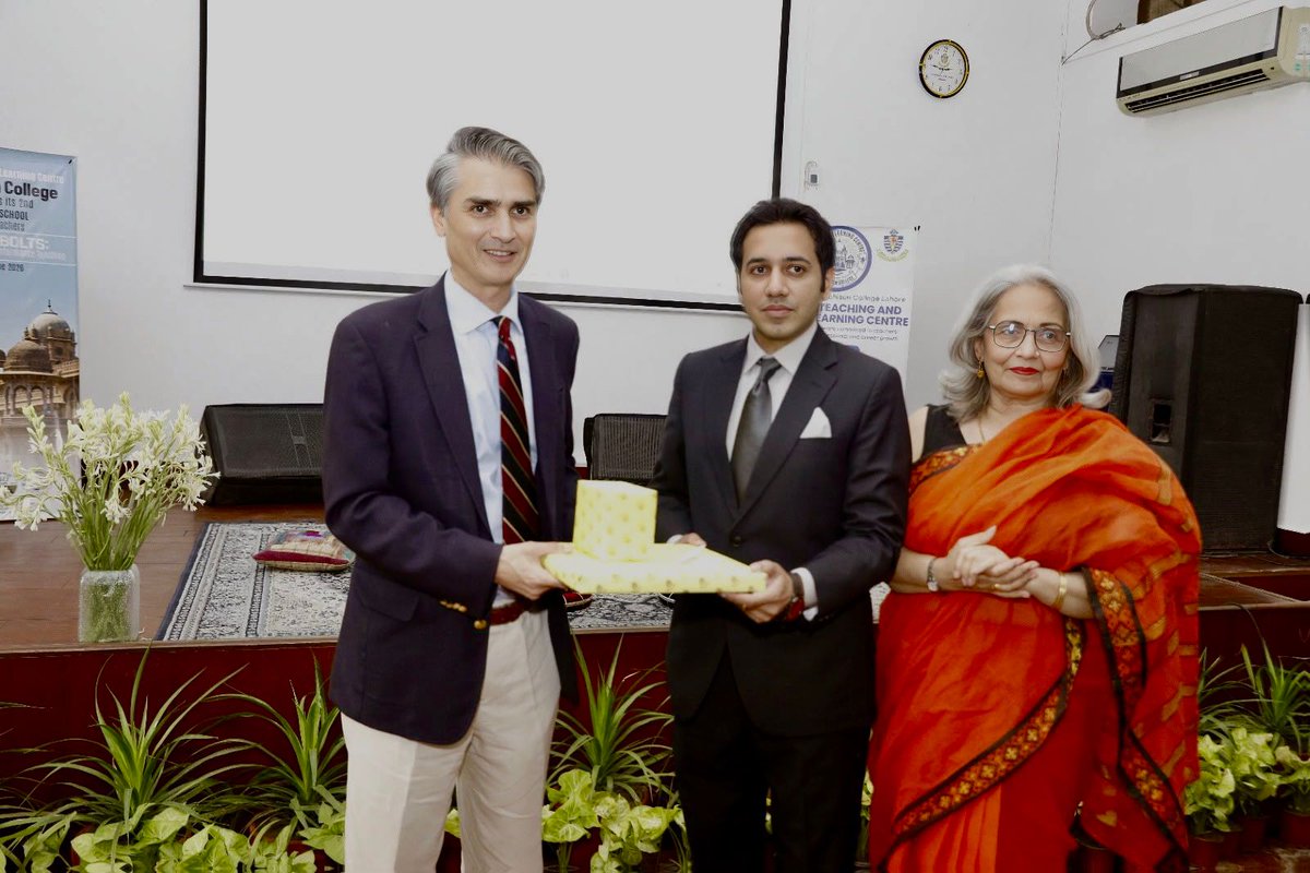 PECTAAOfficial's tweet photo. Chief Executive Officer, PECTAA, participated in the closing session of a four-day intensive teacher training programme on High Performance Teaching at Aitchison College, Lahore.

The CEO was invited to deliver the closing address, where he shared key takeaways from the programme and highlighted commitments for strengthening teacher professional development and classroom excellence across Punjab. The closing was attended by the the Principal of Aitchison College and the Director of Teacher Training to discuss collaboration and innovative approaches to enhancing teaching quality and learning outcomes.
