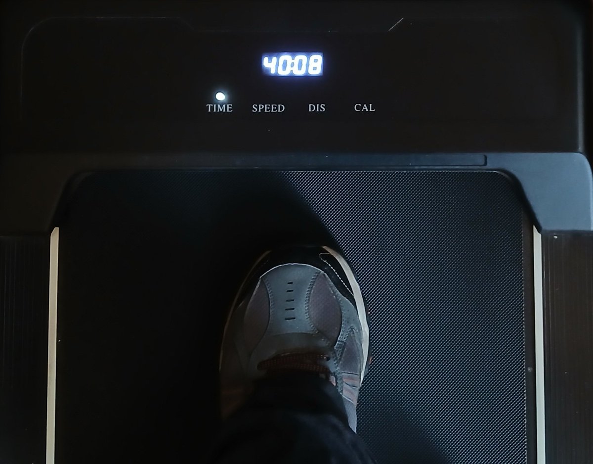 FudaBem's tweet photo. 40 on the treadmill. https://t.co/ouSOECKybb
