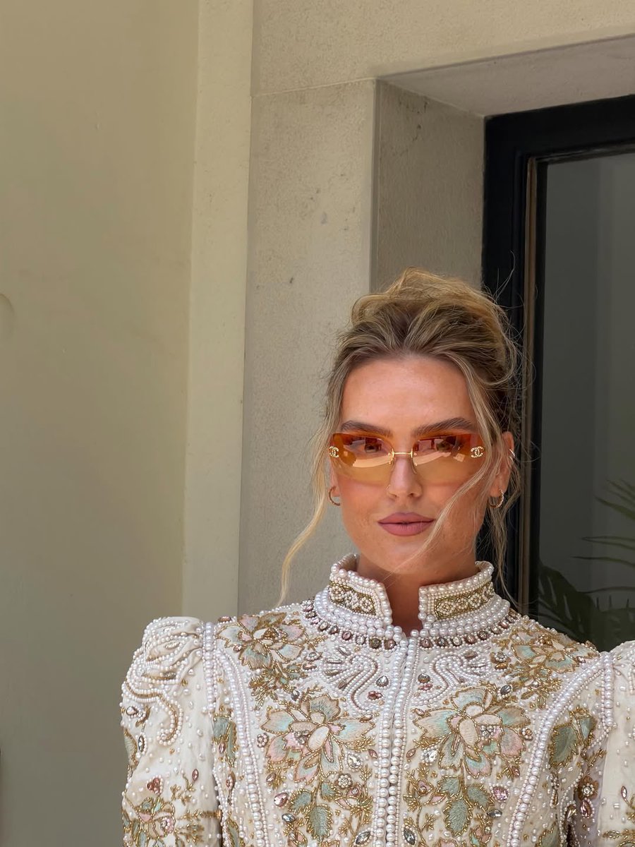 perriesnation's tweet photo. 📸 New photos of Perrie shared on instagram! https://t.co/Qy6qQ3wlNO